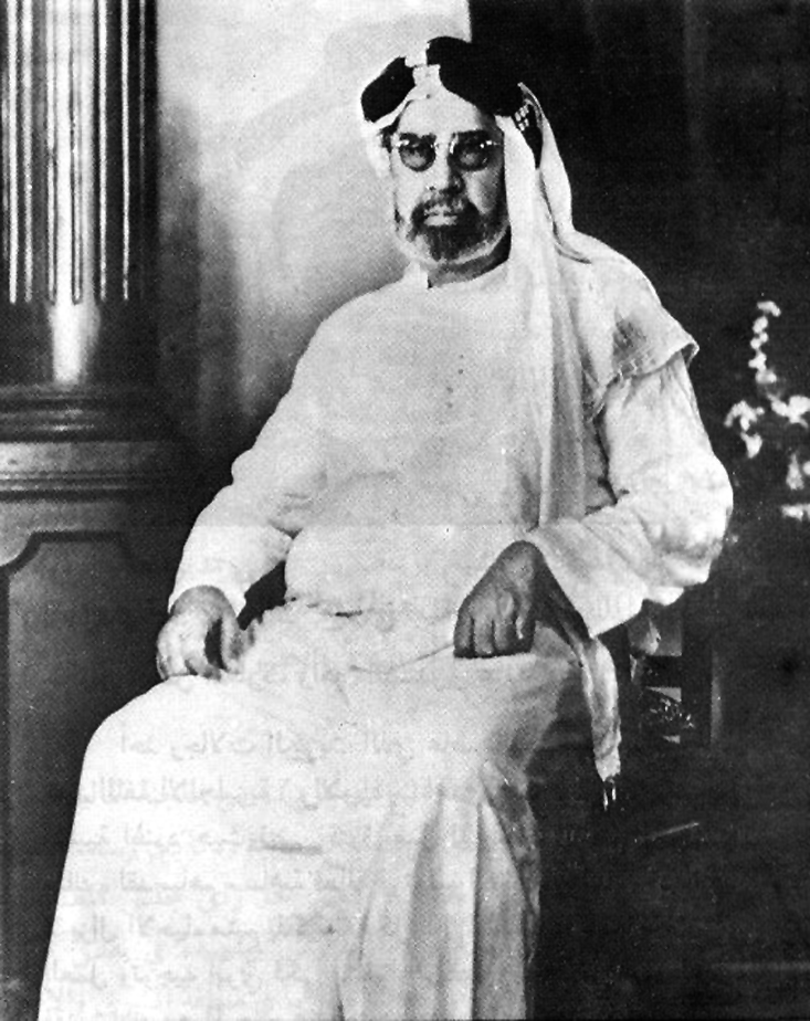 الشيخ يوسف بن عيسى القناعي (1878 - 1973م)