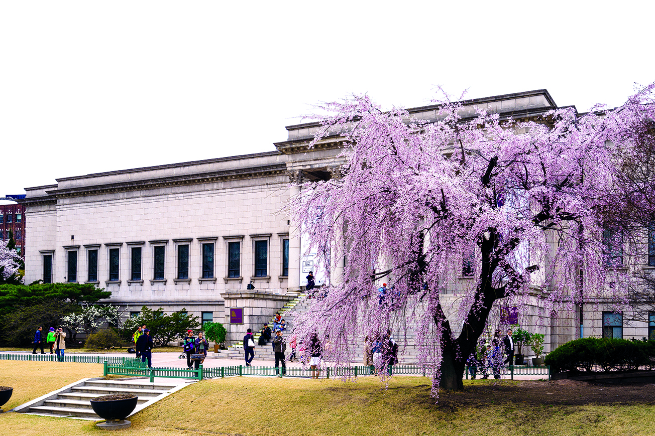 المتحف الوطني للفن الكوري الحديث والمعاصر  بيت داخل البيت