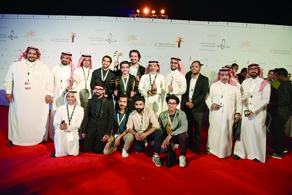 مهرجان أفلام السعودية يعرض 58 فيلماً في الظهران «المغادرون» يفوز بجائزة  «النخلة الذهبية» عن أفضل فيلم روائي