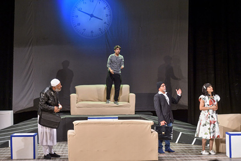 المسرحية الإماراتية «الساعة الرابعة» ظهور استثنائي في عالم التحديات